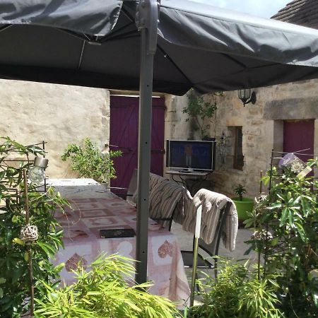 Le Clos De Fernande Corcelles-les-Arts Buitenkant foto