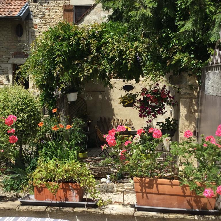 Le Clos De Fernande Corcelles-les-Arts Buitenkant foto